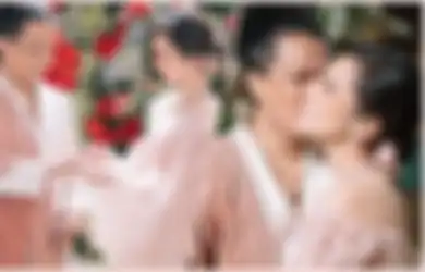 Pamer Foto Ijab Kabul dan Cincin Kawin, Ibunda Indah Permatasari Ungkap Alasannya Benci Pada Arie Kriting: Saya Sudah Tutup Mata