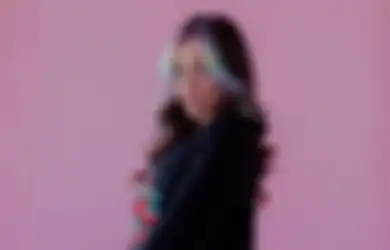 Alaina Castillo Punya Sisi Anti Sosial yang Jadi Makna Lagu 'Tonight'