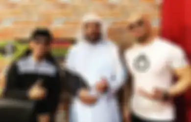 Meninggal dengan Wajah Tersenyum, Ini Alasan Syekh Ali Jaber Rela Berhutang Demi Berikan Uang Rp 80 Juta Buat Orang Palestina yang Baru Dikenalnya