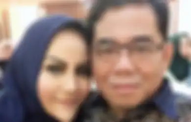 Ngaku Masih Cinta, Nita Thalia Sampai Rela Panas-panasan Pakai APD Demi Minta Maaf Secara Langsung di Depan Jenazah Nurdin Rudythia