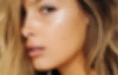 Jelas Beda! Gini 4 Cara Bedakan Kulit Glowing dan Berminyak!