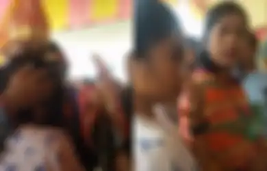 Dipaksa Ngaku Bujang Campakkan Istri dan 3 Anaknya oleh Orang Tua, Pria Ini Cuma Bisa Pasrah Lakoni Pernikahan Adat Lewat Perjodohan di Atas Tangis Putri Kesayangannya