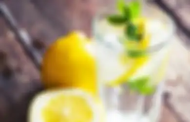 Satu Indonesia Dibuat Kaget, Khasiat Rutin Minum Air Rebusan Lemon Tiap Pagi Bisa Bikin Tubuh Jarang Bolak Balik ke Dokter