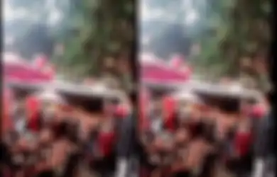 Niatnya Cuma Nyuruh Artis Tiktok Review Makanan, Manajer Restoran Kecolongan Agendanya Berubah Jadi Acara Jumpa Fan Penuh Kerumunan: Kok Tumben Ramai...