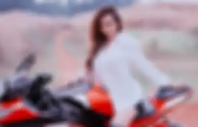 Bukannya Malu Malah Layangkan Protes, Nita Thalia Tak Terima Foto Jadulnya Kena Blur Pas di Bagian Dada, Rian Ibram: Printer Kami Habis