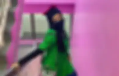 Tampil Kece Pakai 3 Outfit Hijau ala Adik Atta Halilintar, Sajidah Halilintar!