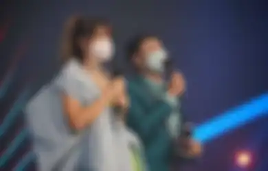 Panen Hujatan dari Warganet, Tingkah Nia Ramadhani Jadi Sorotan Usai Lontarkan Kalimat Tak Seharusnya Tuk Raffi Ahmad saat Didapuk Jadi Host Bareng: Mending Lu Diam Aja Dah!