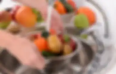 Emak-emak Sering Salah Kaprah, 6 Cara Mengolah Makanan ini Justru Harus Dihentikan, Salah Satunya Membilas Sayuran Langsung dengan Air