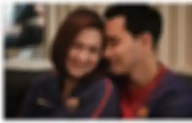 Malem Valentine, Darius Sinathrya Dipaksa Temani Nonton Donna Agnesia yang Tengah Demam 'Ikatan Cinta'