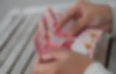 Bansos Tunai PPKM Darurat Cair, Cek Penerima BST Rp 300 Ribu di Laman Resmi Kemensos, Begini Cara Dapatkan Bantuannya di Kantor Pos