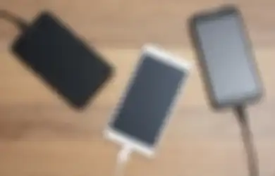 Beberapa Hal Seputar Pengisian Daya Handphone, Mitos atau Fakta?