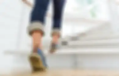 Jangan Disepelekan, Sakit Pada Kaki Ternyata Bisa Jadi Tanda Kolesterol Tinggi, Yuk Waspada Mulai Sekarang!