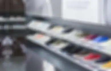 Lebih dari Seabad, Koleksi Sneaker Cewek dari Brand Ikonik Superga Kini Hadir di PIM Jakarta