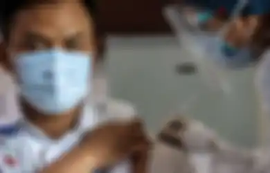 Viral Influencer Dapat Vaksin Booster yang Harusnya untuk Nakes, Data WHO Ini Beberkan Banyak Nakes di Indonesia Belum Divaksinasi Sama Sekali, Papua Jadi Sorotan