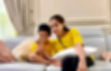 Awalnya Biasa Saja, Mangkuk yang Dipakai Nagita Slavina dan Rafathar untuk Santap Mie Ini Ternyata Punya Harga yang Fantastis, Netizen: Mangkok Hadiah Sabun Ngumpet di Pojokan