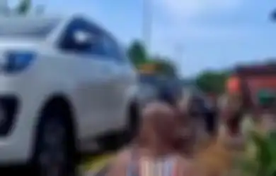 Leha-leha Usai Borong 4 Mobil Baru, Warga Desa Sumurgeneng Ngaku Berniatan Beli Pajero Lagi Gegara Kepengin Tetangga: Masih Indent