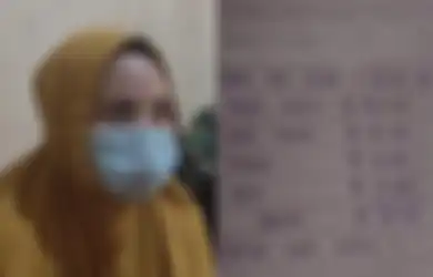 Malang Bukan Kepalang, Hanya Gegara Unggah Gaji yang Tak Seberapa Dirapel 4 Bulan Guru Honorer Ini Dipecat, Padahal Butuh Biaya Operasi Tumor Payudara!