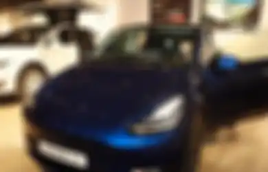 Elon Musk Perbolehkan Beli Mobil Tesla Pakai Bitcoin, Ini Kata Netizen