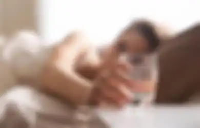 Perempuan Ini Kelelahan Layani Gairah Suaminya di Atas Ranjang Usai Konsumsi Minuman Jenis Ini