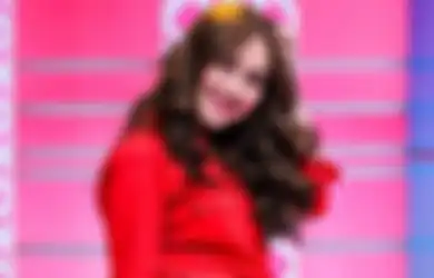 Dapat Kiriman Daging Sapi Nyaris Satu Kwintal Padahal Pernikahannya dengan Adit Jayusman Gagal Digelar, Ayu Ting Ting Disebut-sebut Rugi Ratusan Juta!