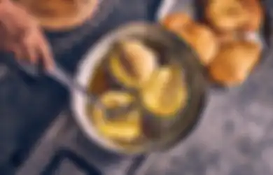 Bikin Dompet Nggak Teriak! Cara Sederhana Agar Minyak Goreng Kembali Jernih Usai Masak, Murah Meriah dan Simpel