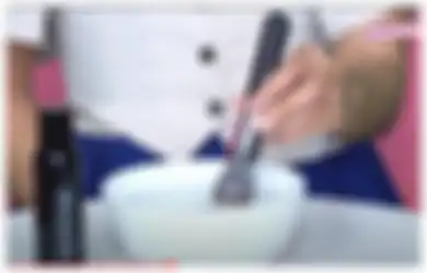 Kenapa Harus Rajin Membersihkan Brush Makeup? Ini 4 Alasannya!