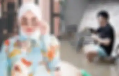 Jakarta Kebanjiran, Anya Geraldine dan Rhoma Irama Pilih Ngungsi, Tak Mau Repot Nicky Tirta Malah Asyik Ngopi di Atas Genangan Air
