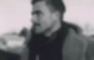 Anthony Green Bikin 'Lagu Anak' lewat EP Solonya, Let's Start A Band