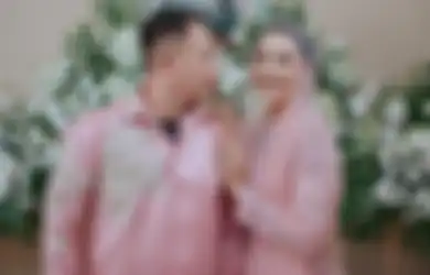 Kalina Ocktaranny Batal Nikah Karena Terhalang Restu, Sosok Ini Justru Bercucuran Air Mata Minta Maaf ke Mantan Istri Deddy Corbuzier Lantaran Dituding Jadi Orang Ketiga