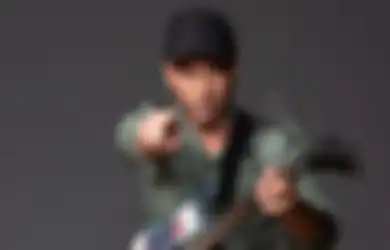 Pingin Tau Solo Gitar Favorit Tom Morello? Simak 3 Lagu yang Dipujinya Sepanjang Masa!