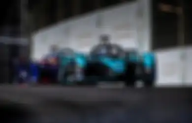 'Balapan Nggak Bikin Kenyang' Tina Toon Tolak Keras Rencana Anies Baswedan Gelar Formula E di Tengah Wabah Covid-19 dan Ancaman Banjir, Anggaran Sebesar Ini Ikut Disinggung