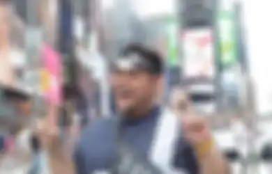 Sekarang Tajir Melintir Bahkan Dijuluki Super Duper Mega Bintang, Ivan Gunawan Akui Tak Lulus Kuliah Karena Takut Diejek, Kini Bisa Bangun Rumah Bak Hotel Berbintang
