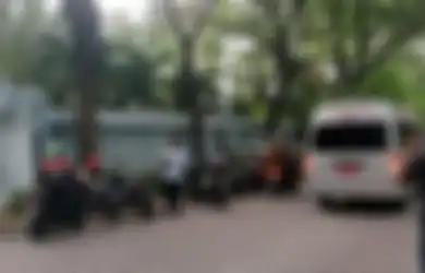 Sandang Julukan 'Algojo Koruptor', Jokowi Kenang Kembali Sosok Artidjo Alkostar Saat Datang Melayat ke Yogyakarta: Kita Kehilangan Putra Terbaik Bangsa