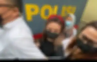 Sebelumnya Pede Ngerasa Tak Berperan dalam Video Syur Mirip Dirinya, Gabriella Larasati Akhirnya Akui Terlibat Jadi Pemain Wanita: Saya Diperas...