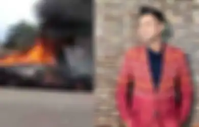 Kekayaannya Tak Habis Tujuh Turunan, Raffi Ahmad dengan Santai Menyaksikan Mobil Seharga Rp 15 Miliar Miliknya Hangus Terbakar tanpa Ditanggung Asuransi