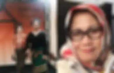 Disebut Kena Karma Lawan Ibu Kandung, Wajah Indah Permatasari Usai Nikah Jadi Sorotan, Istri Arie Kriting Muncul dalam Kondisi Begini: Hidup Sederhana