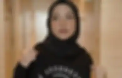 Terjegal Skandal Perselingkuhan, Sosok Ini Ramal Masa Depan Nissa Sabyan yang Penuh Kegelapan Hingga Syok Temukan Kartu Kematian