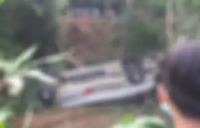 Nyemplung Jurang Kedalaman Puluhan Kilometer hingga Tewaskan 27 Orang, Korban Selamat Ungkap Detik-detik Jelang Peristiwa Kecelakaan Bus di Sumedang: Muncul Bau Sangit dan Bus Goyang-goyang
