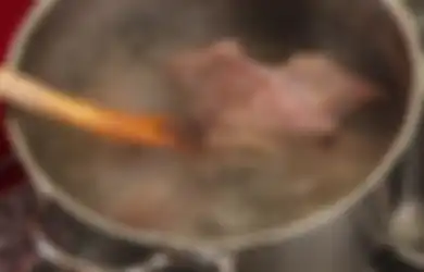 Tanpa Panci Presto, Tanpa Daun Pepaya, Begini Cara Rebus Daging dengan Hasil Empuk dan Hemat Gas, Mau Coba?