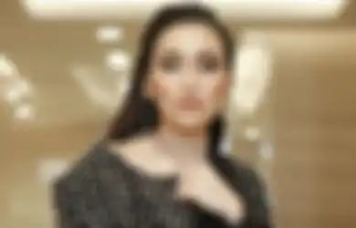 Batal Menikah dengan Adit Jayusman, Ayu Ting Ting Malah Dikabarkan Dekat dengan Sosok Ini: Mudah-mudahan Bener Ada Doketr ya