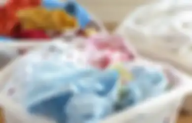 Tak Perlu Laundry Ulang, Cukup Siapkan Bahan Dapur Seharga Rp20 Ribuan ini, Bau Apek di Baju Hilang Selamanya!
