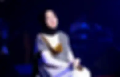 Seolah Takut Ditinggal Penggemarnya Usai Terseret Skandal Perselingkuhan, Nissa Sabyan Langsung Minta Dukungan: Semangatin Aku Juga Dong