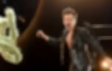 Harry Styles Bawa Pulang Piala Grammy Pertamanya, Billie Eilish dan Taylor Swift Tepuk Tangan