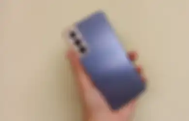 Samsung Galaxy S22 Batal Hadir Dengan Kamera Selfie di Bawah Layar