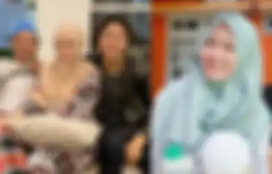 Pasha Ungu dan Okie Agustina Kepergok Puji Anak Bujangnya yang Sudah Bisa Bikin Netizen Histeris, Adelia Ogah Kalah, Ibu Tiri Kiesha Alvaro Nimbrung: Masya Allah