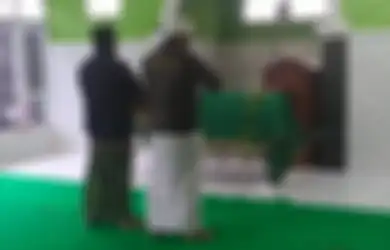 Nahas, Wanita Ini Meregang Nyawa Tamengi Suami dari Pembunuh Ketika Pimpin Shalat Subuh, Polisi Bongkar Fakta Sang Pelaku Pembacokan