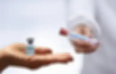 Bisa Berbahaya! Hindari Minum Obat Ini Sebelum Divaksin Covid-19