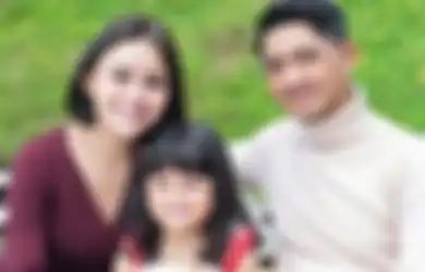 Dibuang Sayang, Beberapa Momen di Balik Layar Ikatan Cinta Ini Bikin Ngakak!