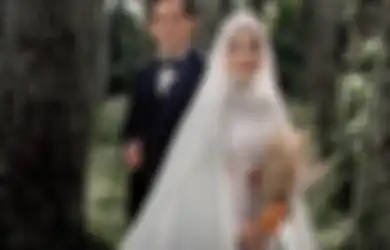Di Hari Pernikahan Ikbal Fauzi dengan Novia Giana, Glenca Chysara Kepergok Posting Curhatan Menyakitkan, Sang Bunda: Jangan...