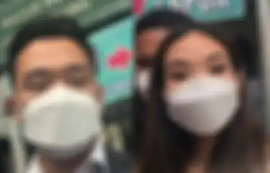 Kompak Hadiri Sidang Lanjutan Kasus Penyebaran Video Asusilanya, Gisella Anastasia dan Michael Yokinobu de Fretes Dipertemukan Kembali, Saling Sapa dan Menguatkan